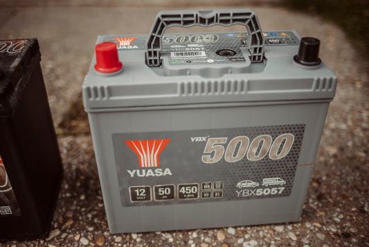 Honda FR-V battery replacement