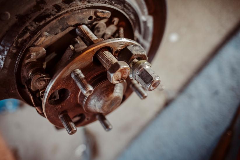 Honda - Broken Wheel stud replacement