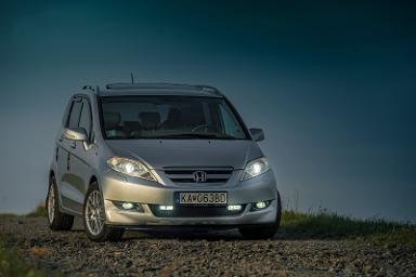 problemy a závady na honde FRV- Recenzia Honda FR-V