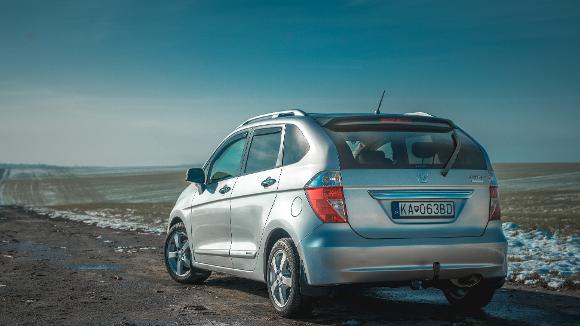 Very nice Honda FR-V for sale, selling Honda FRV very nice conditio